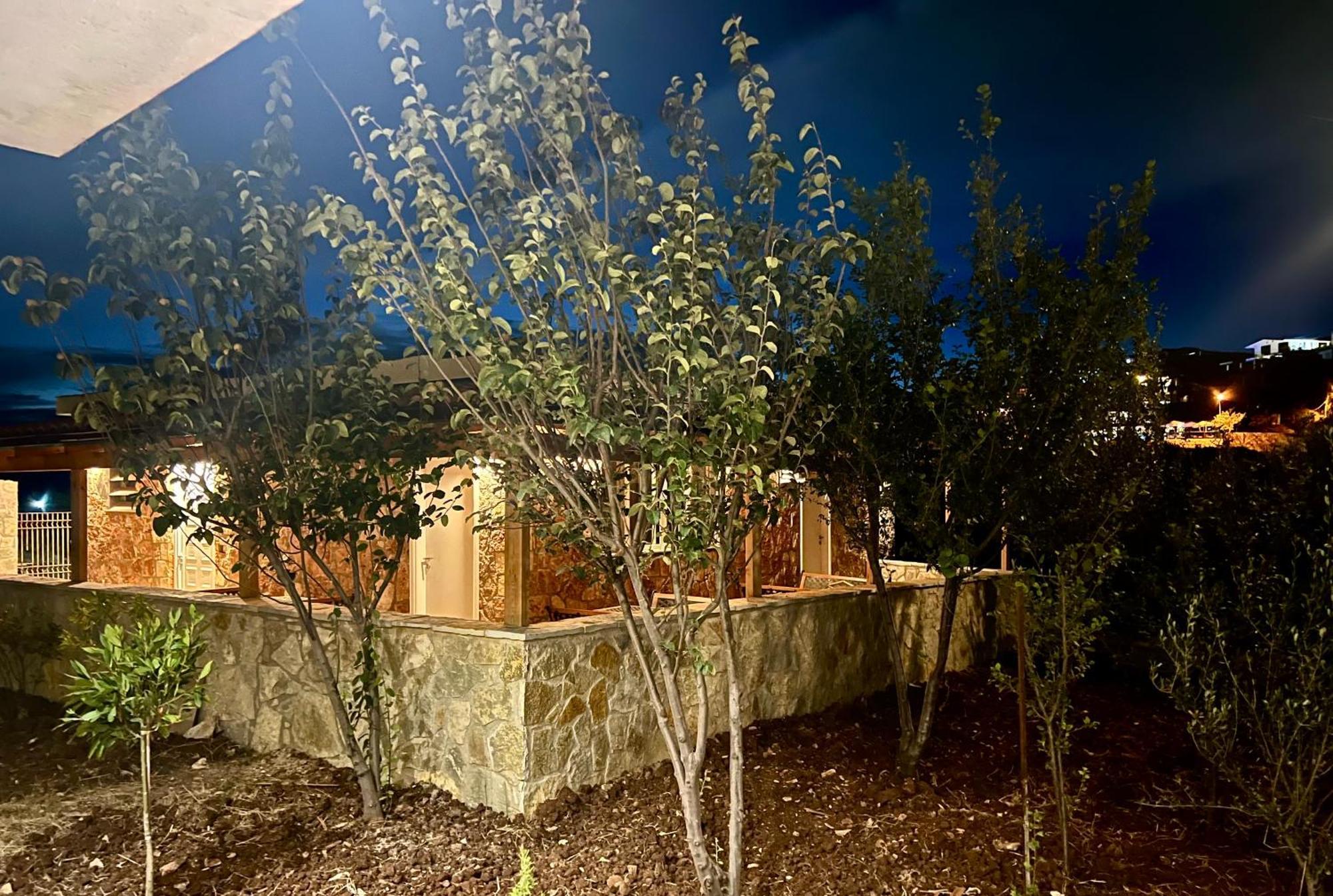 Отель Jardin Miraculeux Химара Экстерьер фото